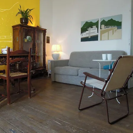 Апартаменты Charming House With Private Dock On Ардженьо