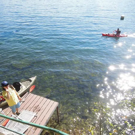 Charming House With Private Dock On 아파트 *