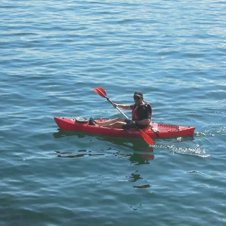 아파트 Charming House With Private Dock On